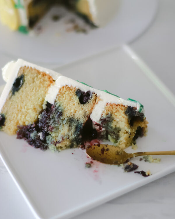 Lemon Blueberry Cake - Image 3